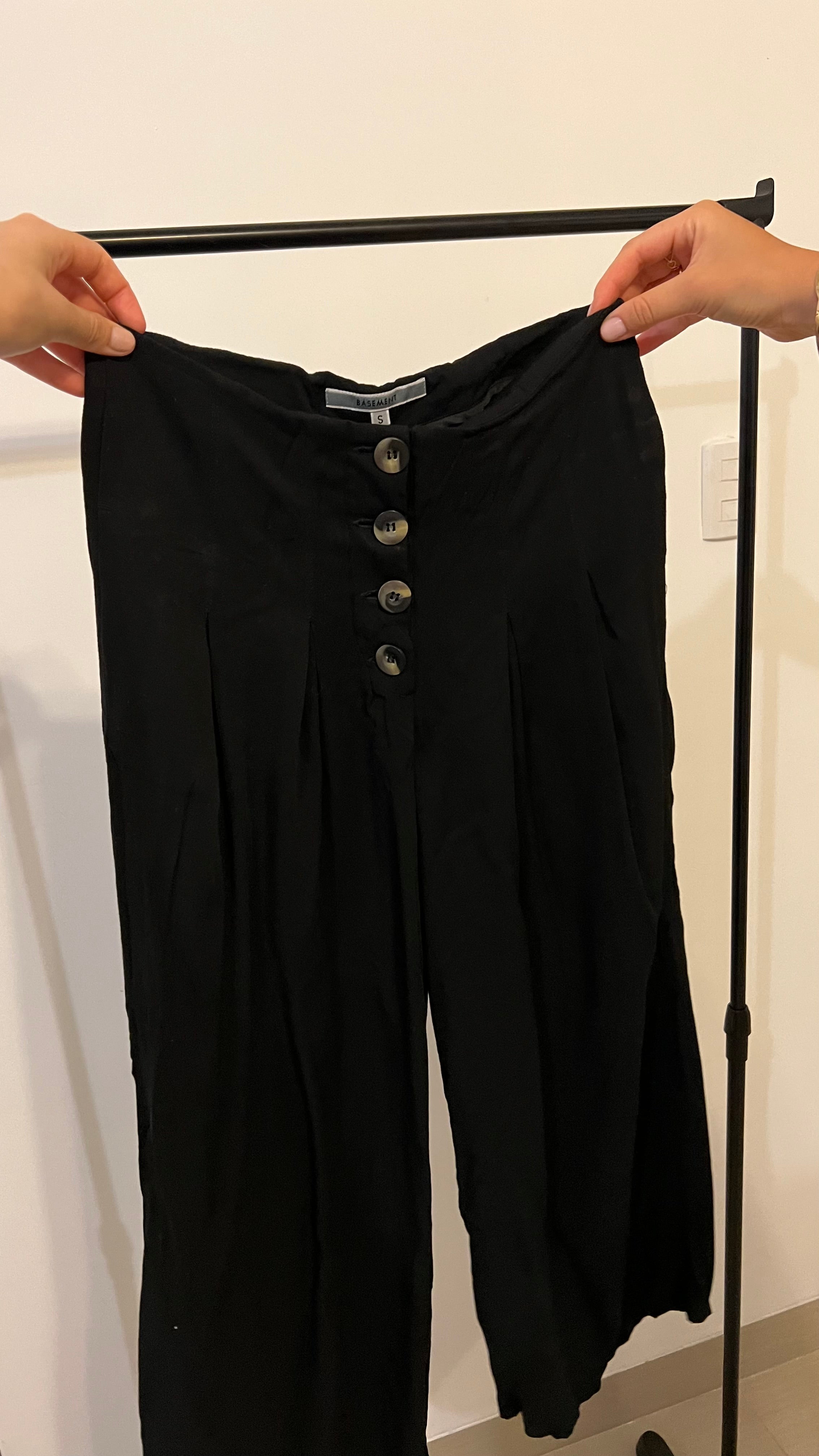 Pantalón corto Basement-Talla:S