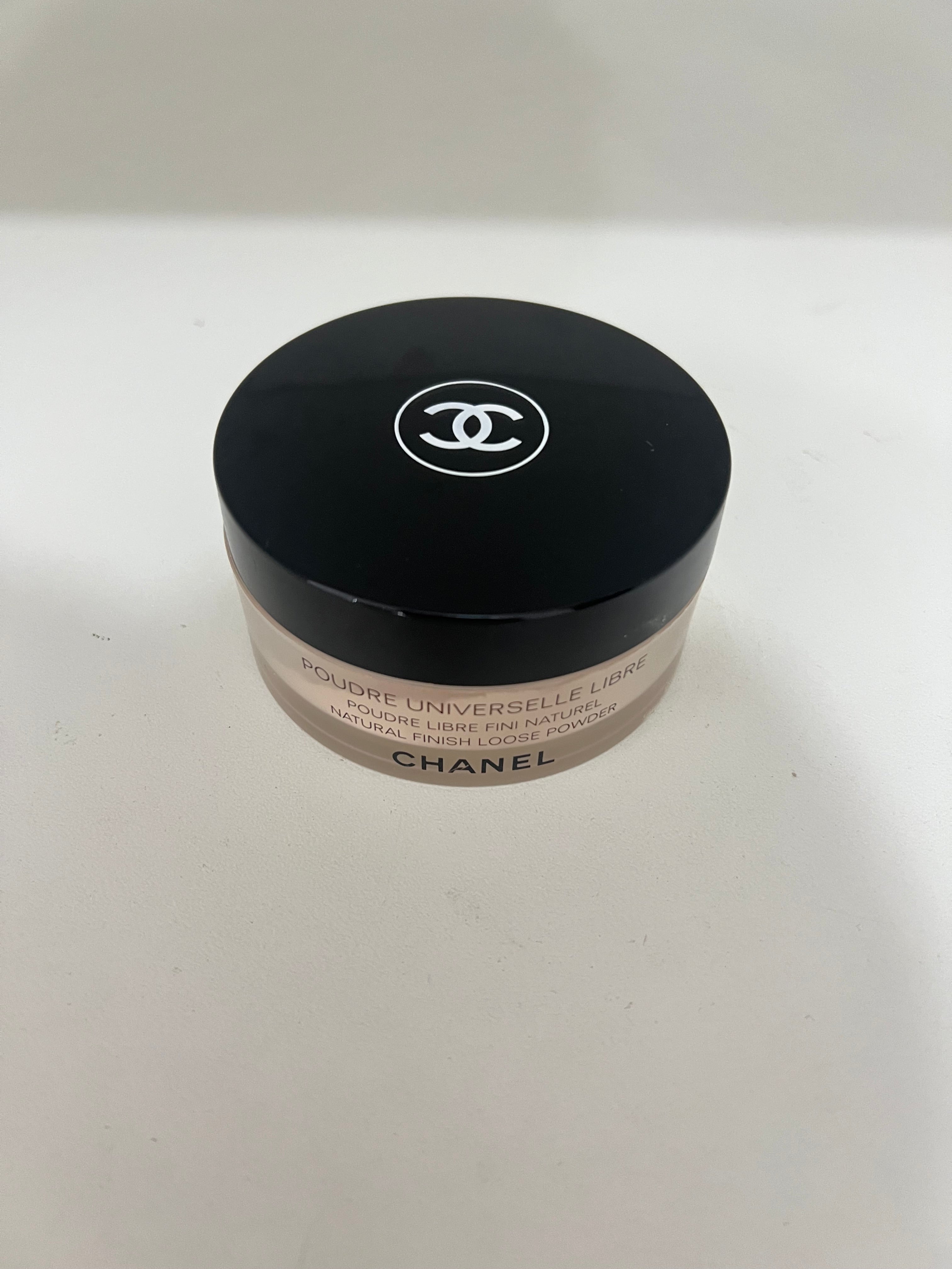 Polvo Chanel tono 20