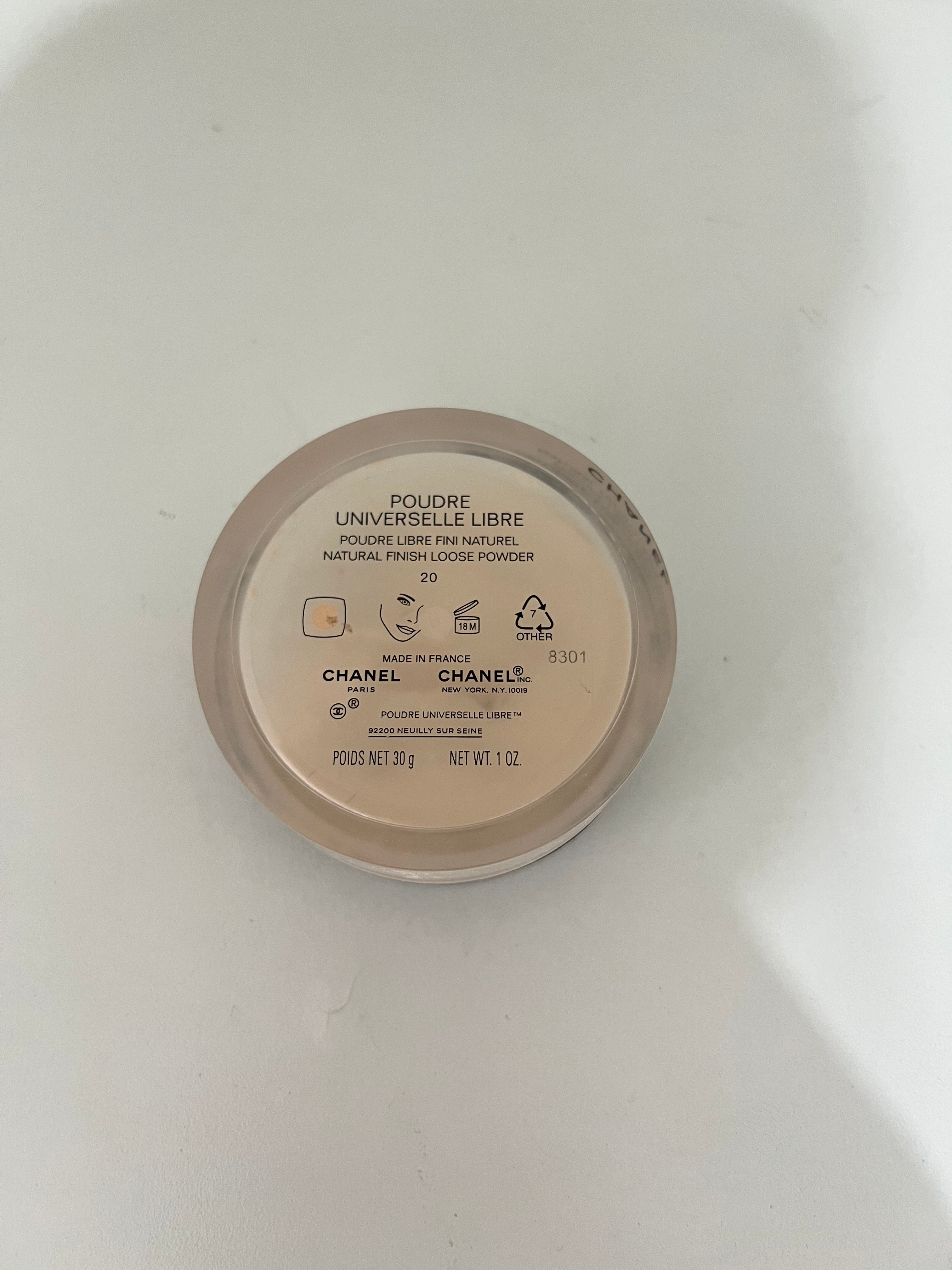 Polvo Chanel tono 20