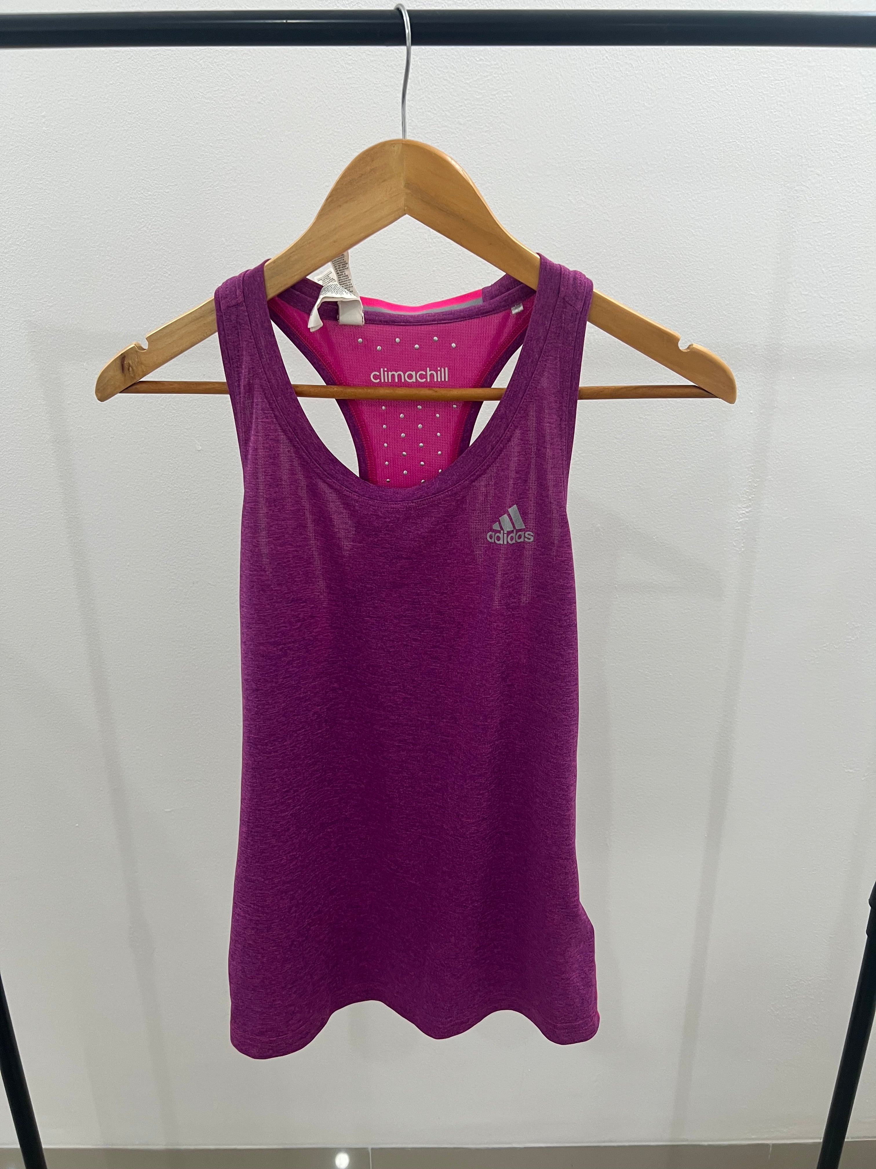 Polo deportivo Adidas- Talla: S
