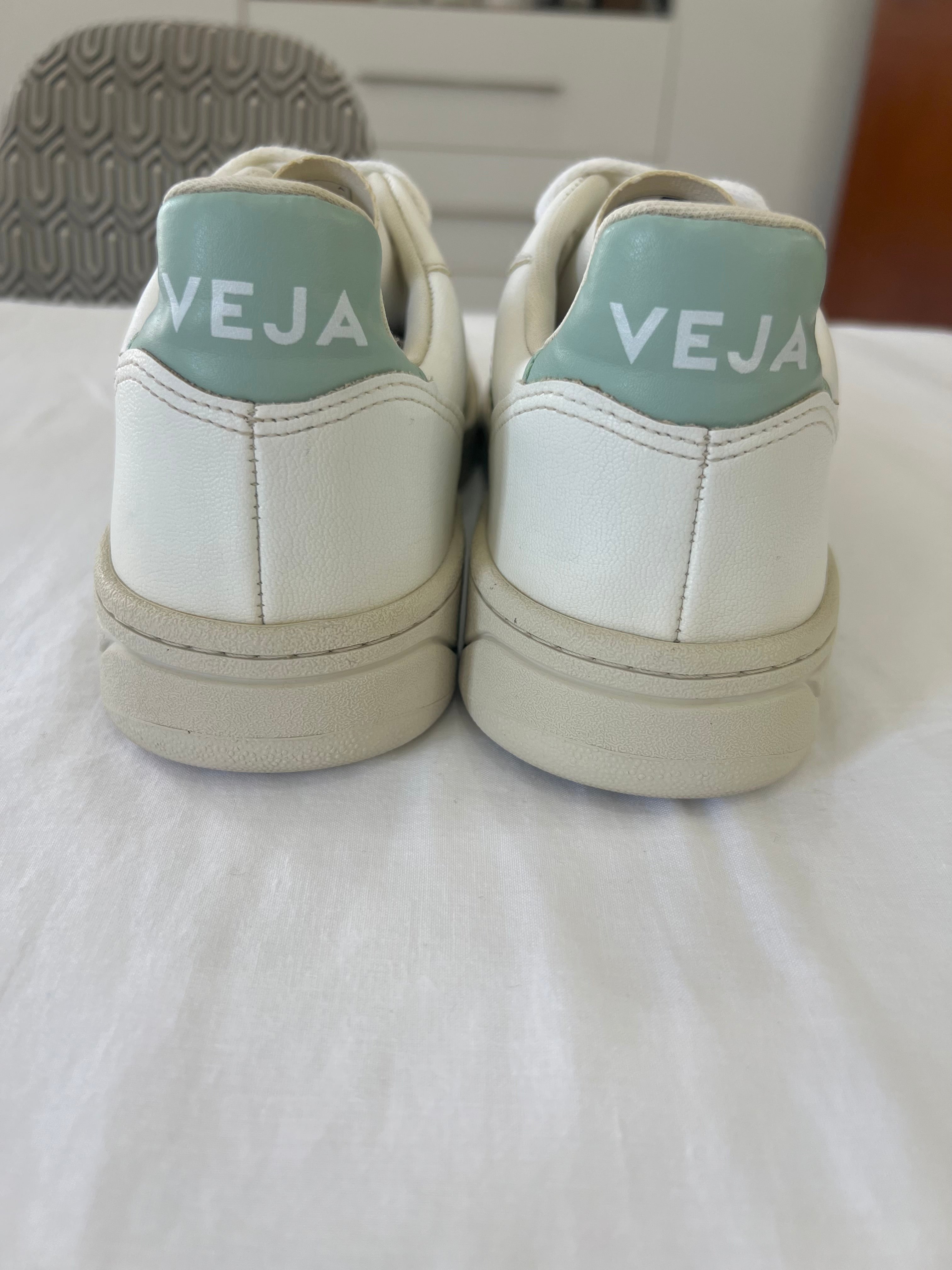 Zapatillas VEJA- Talla:38