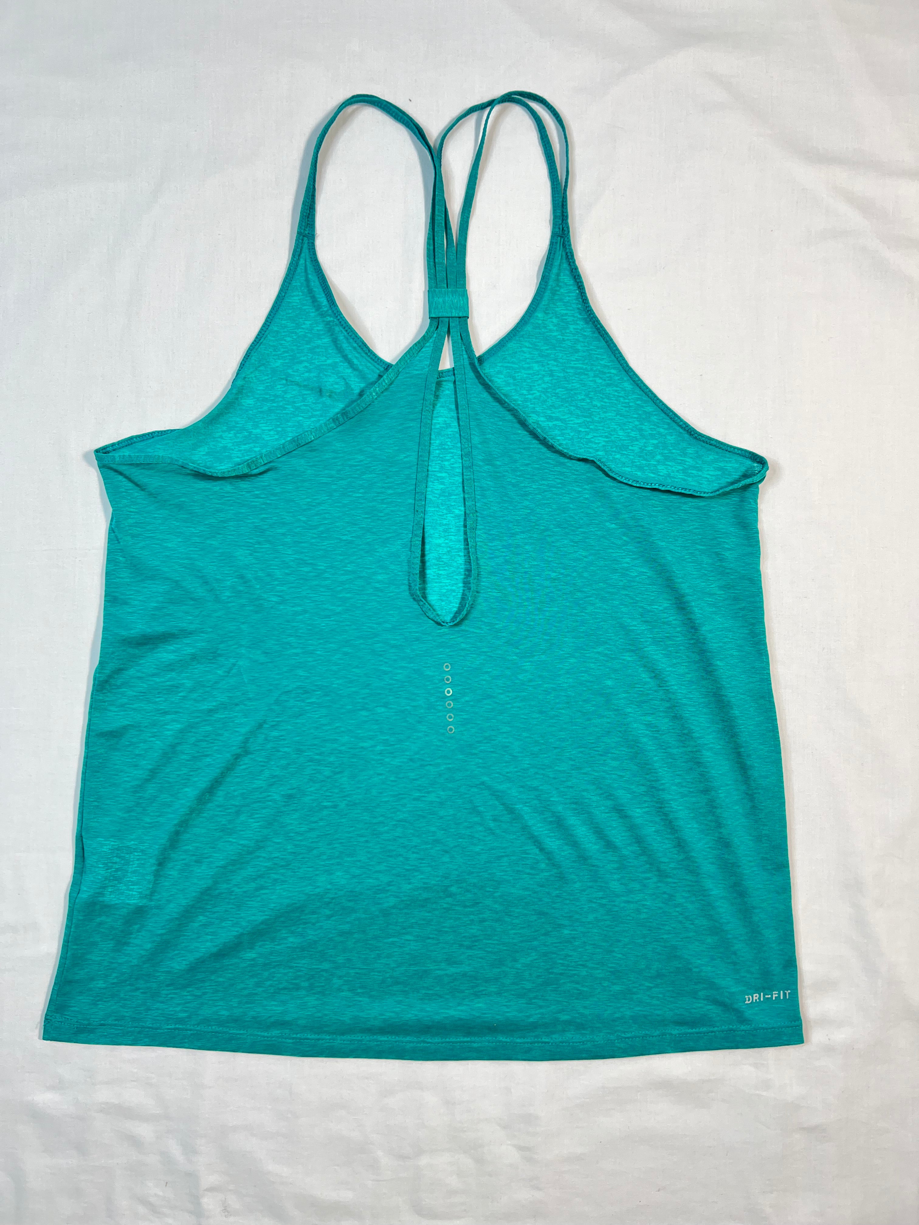 Polo deportivo verde NIKE-Talla:M