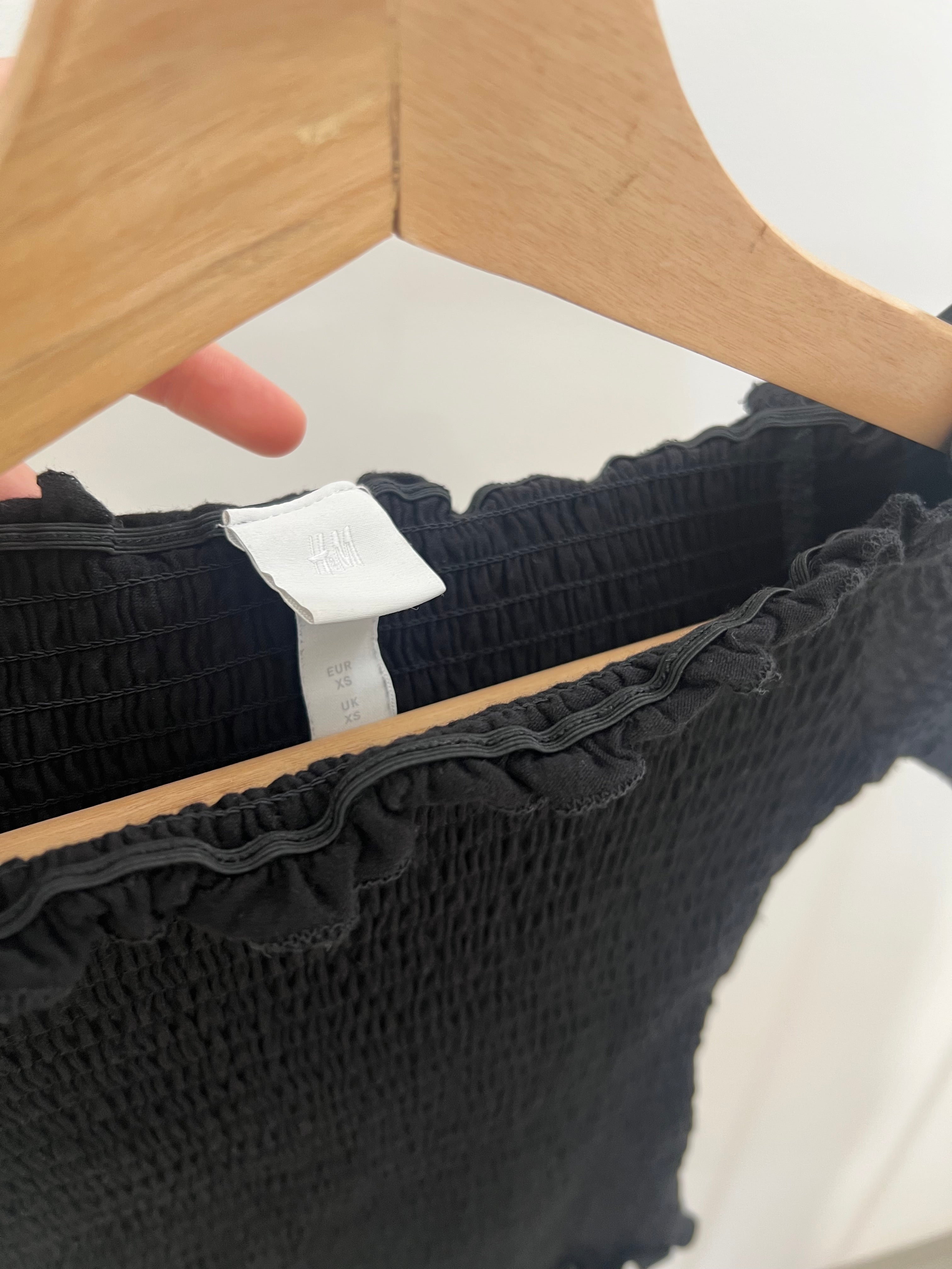 Top negro H&M- Talla: S