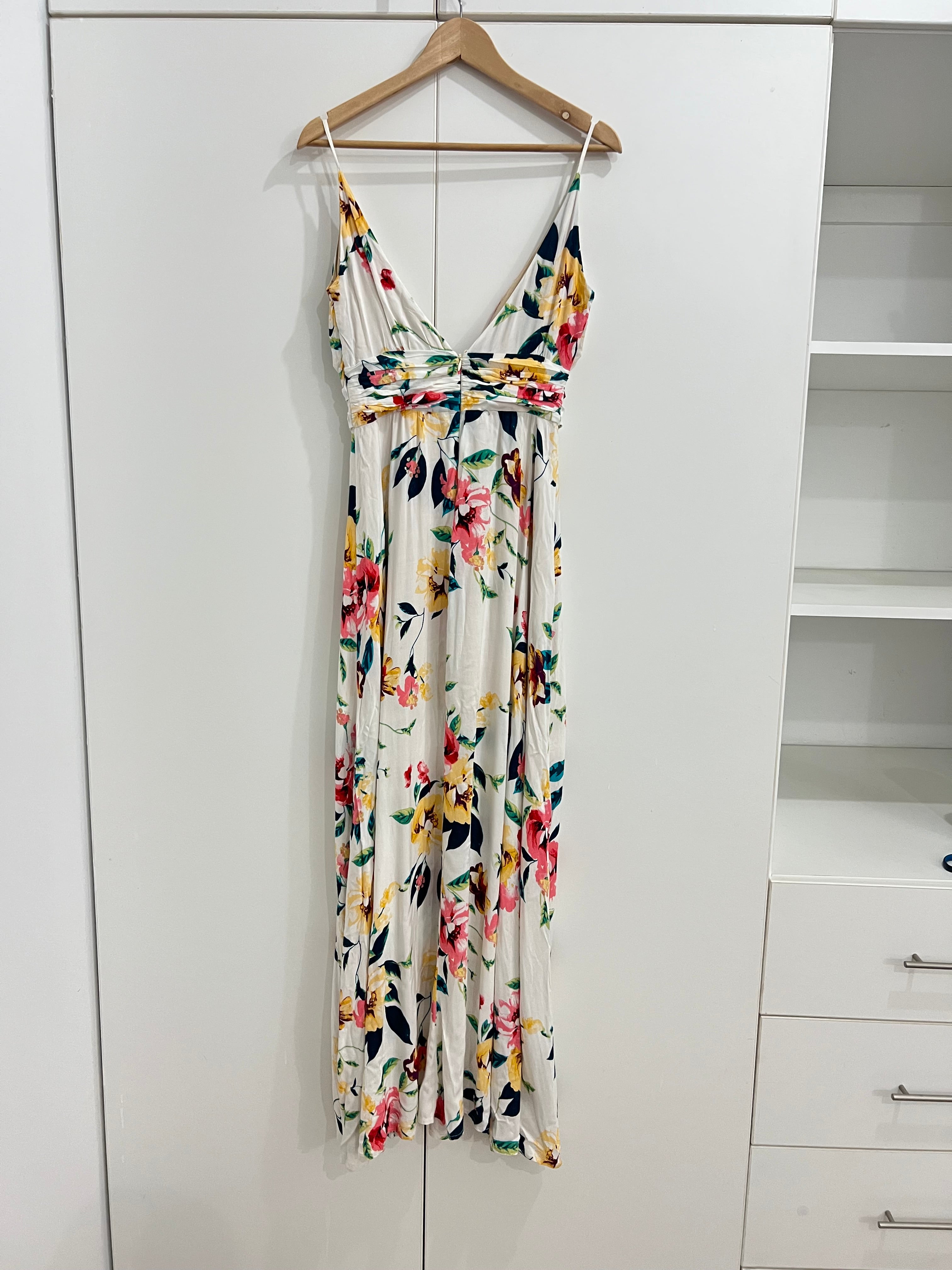 Vestido con flores- Talla: M