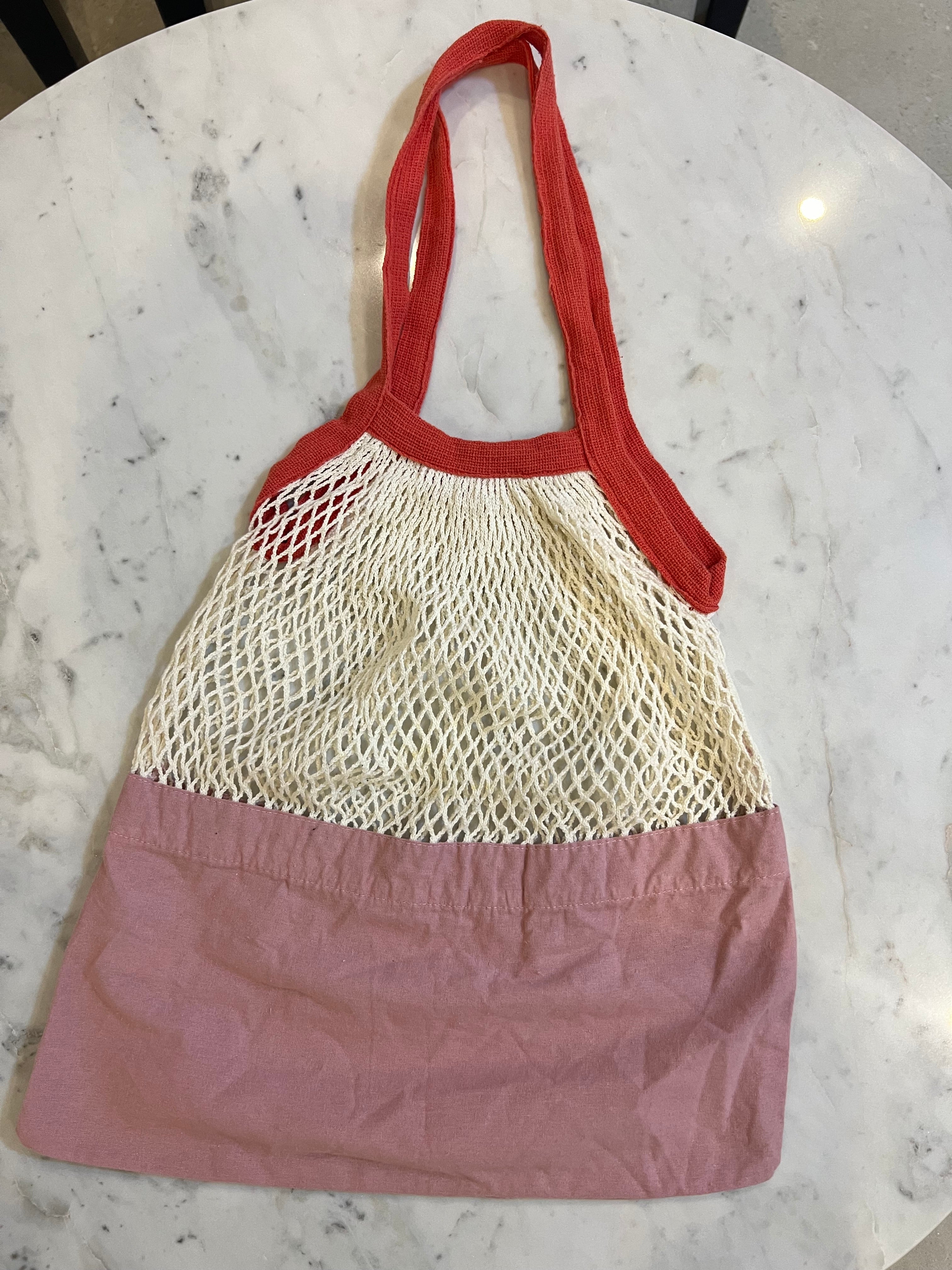 Bolso rosado para playa