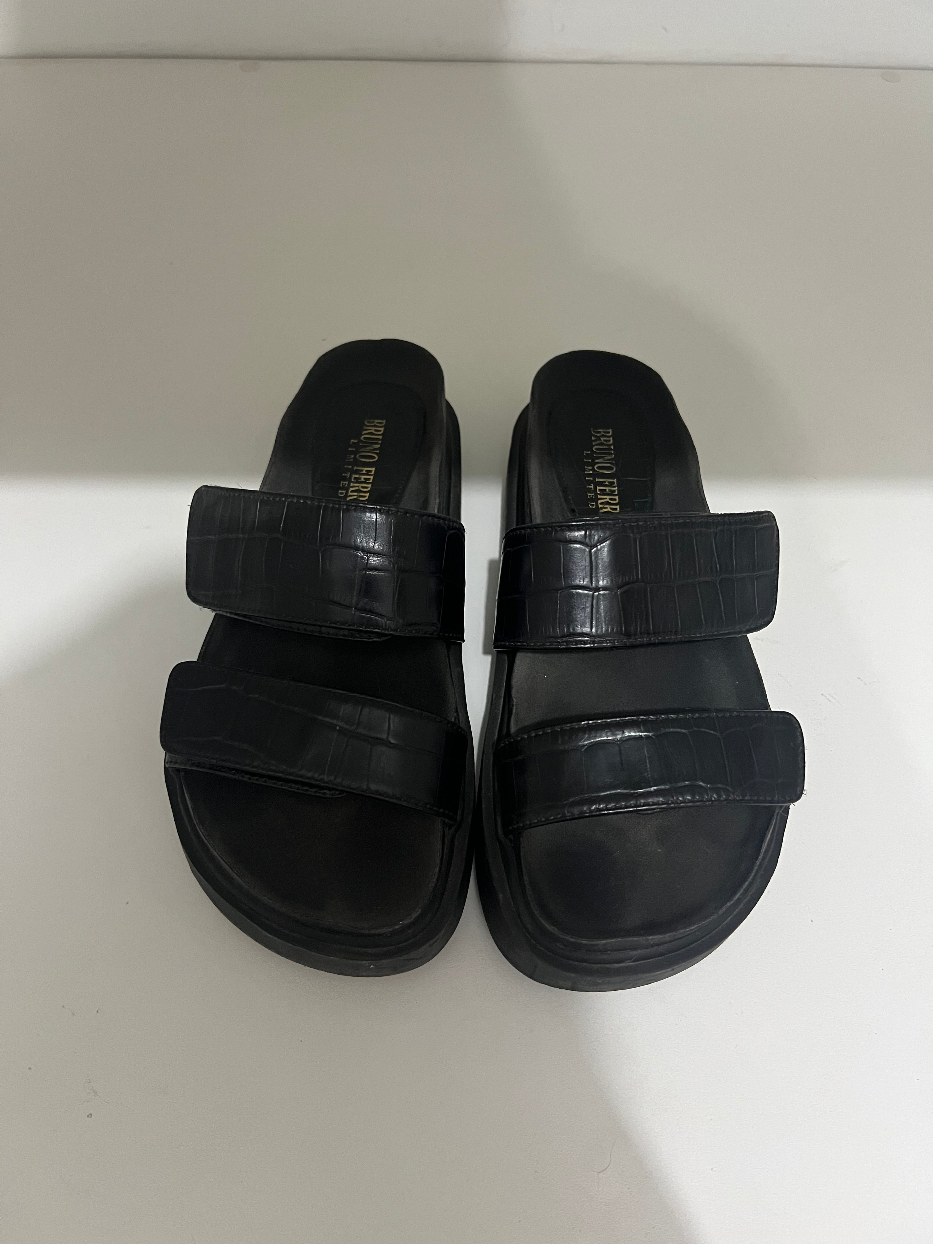 Sandalias Bruno ferrini - Talla: 38