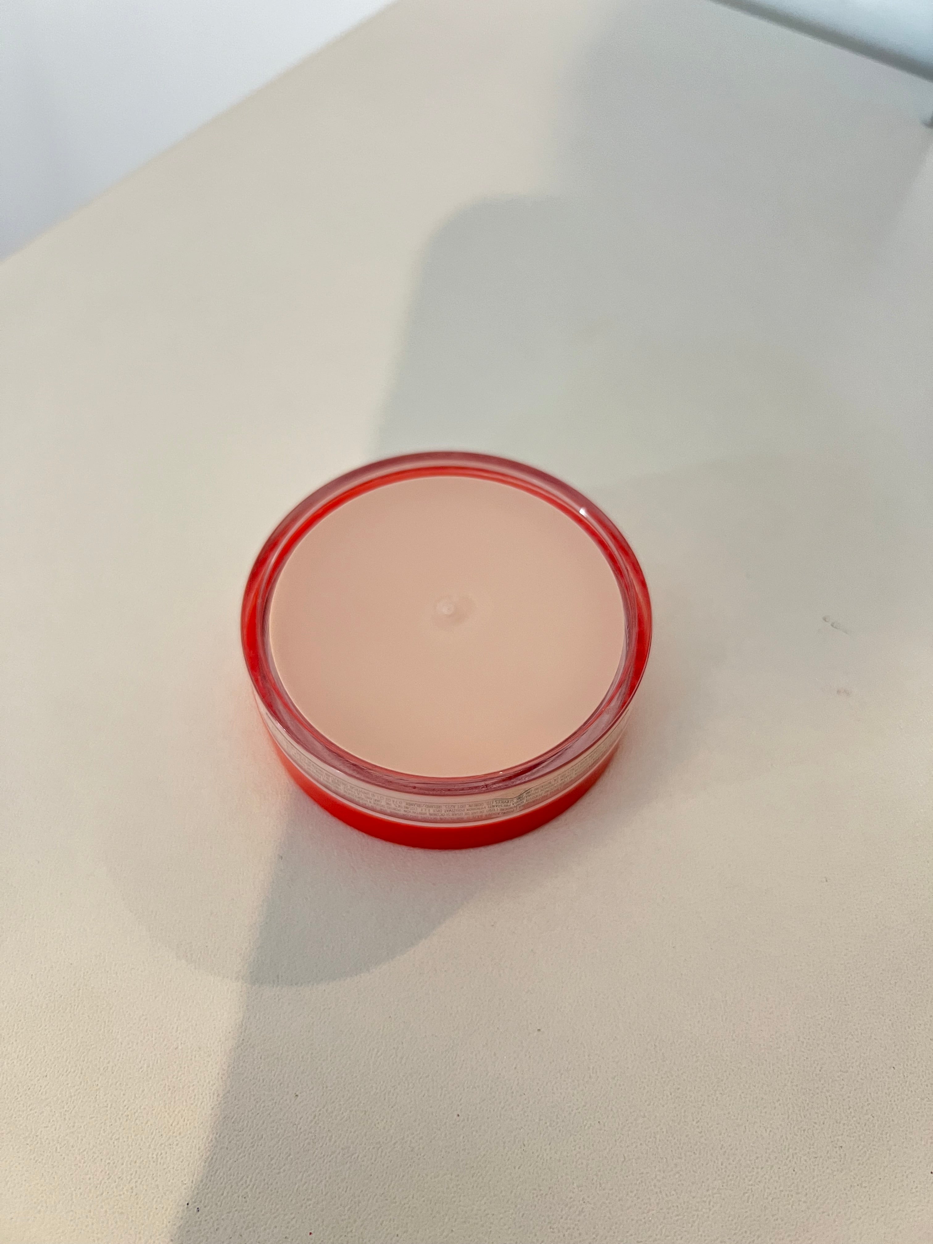 Primer ELF para disminuir poros