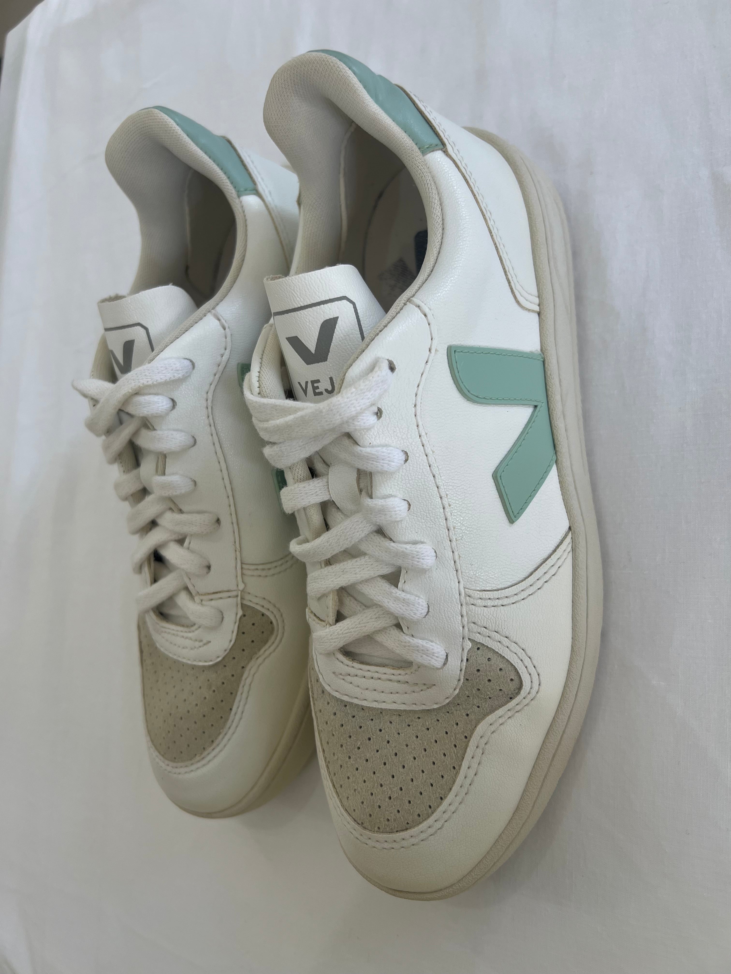 Zapatillas VEJA- Talla:38