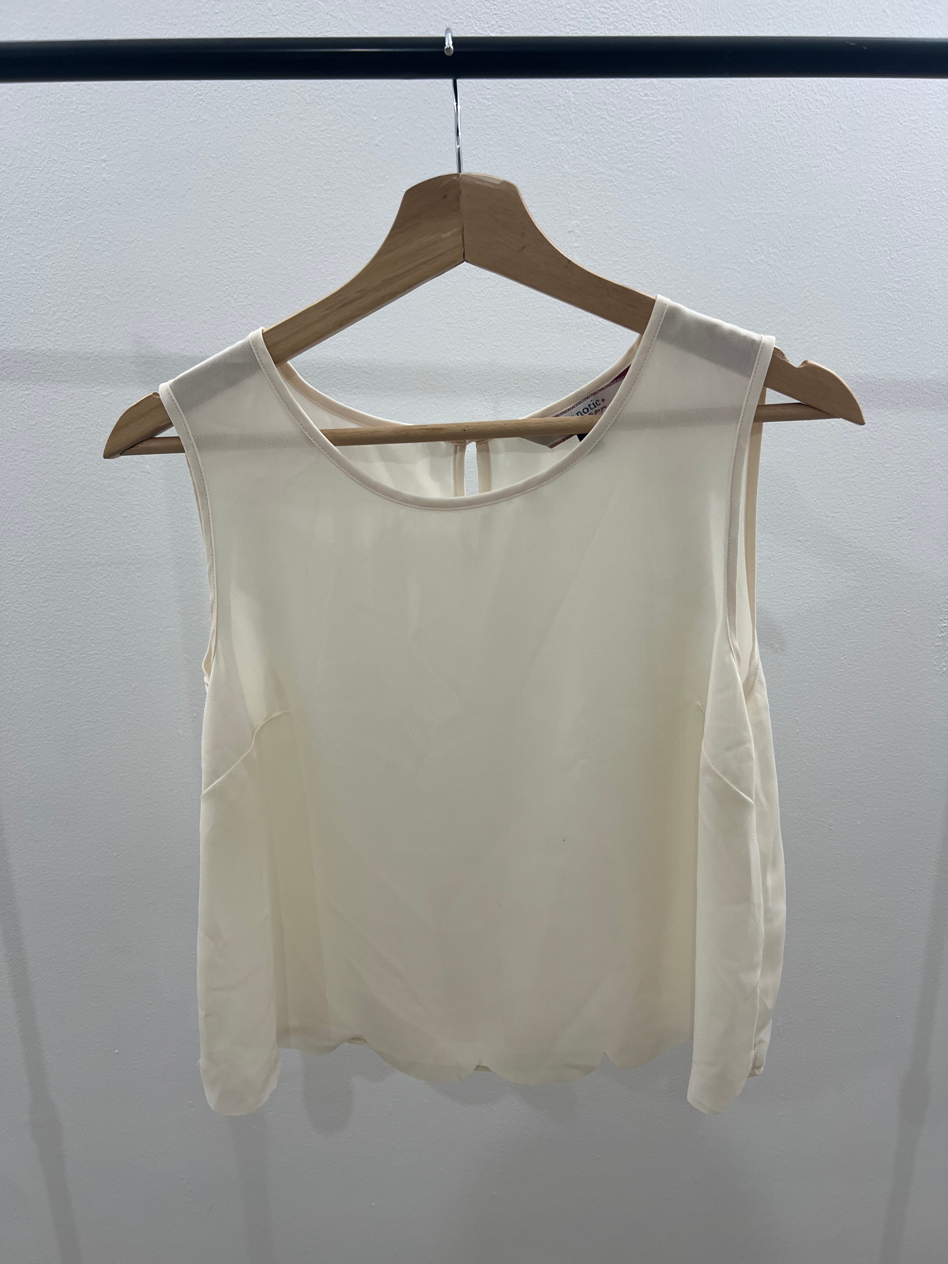 Blusa blanca Hypnotic - Talla: L