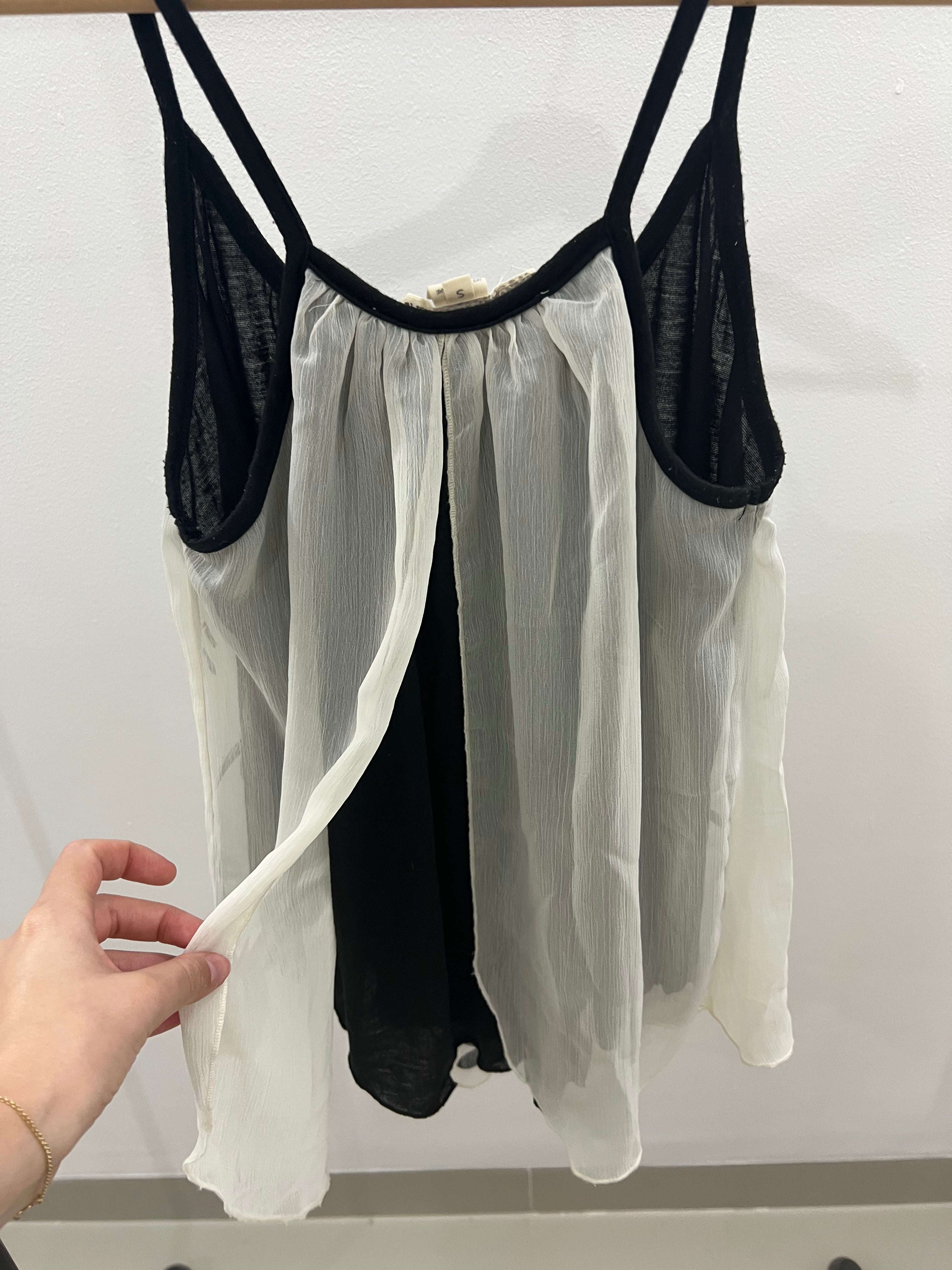 Blusa derek heart- Talla: S