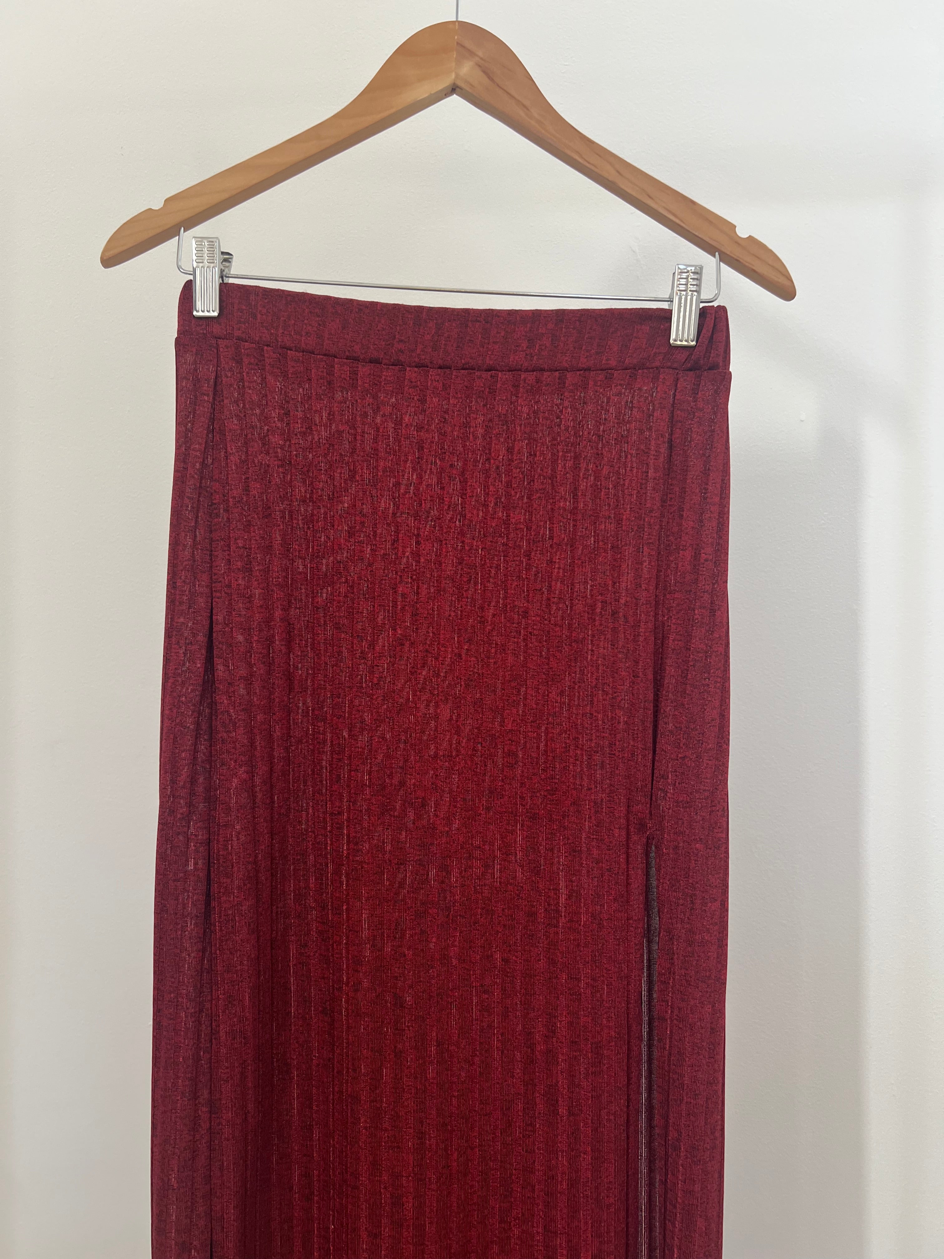 Falda midi roja - Talla: S